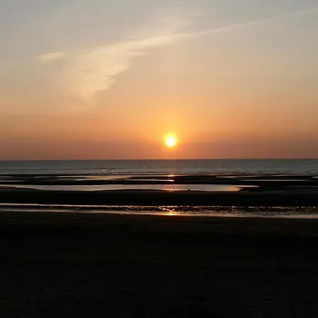 Be Our Guest * Koksijde